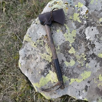 Tomahawk Kamp Baltası