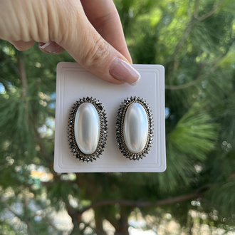 Oval inci küpe 