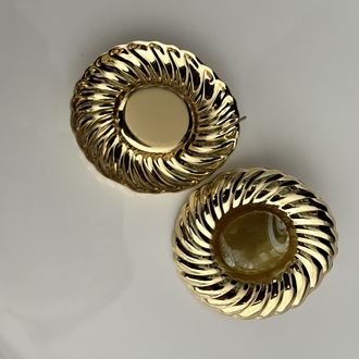 Gold detay yağ yeşili küpe 