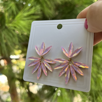 Pembe kristal taşlı küpe 
