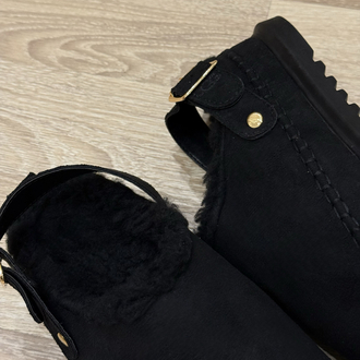 UGG-Slipper