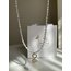 Collier avec Deux Perles