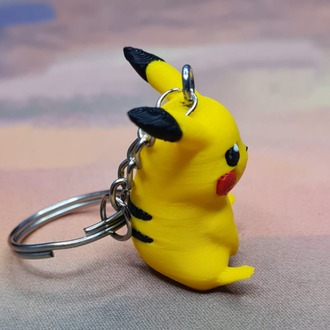 Anahtarlık Pikachu'nun 4cm'lik figürü