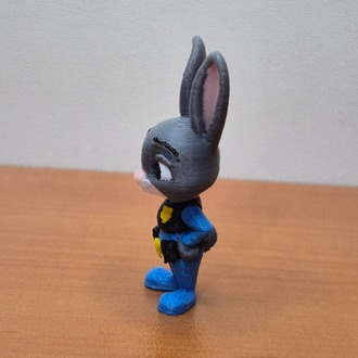 Judy Hopps Zootropolis Koleksiyon 3D Figür Masaüstü Aksesuarı Renkli 