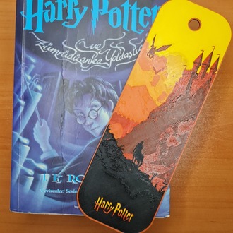 Harry Potter ve Zümrüdüanka Yoldaşlığı Temalı Kitap Ayracı