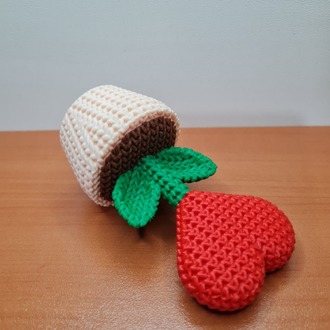 Kalp Çiçek Saksı – 3D Baskı Dekoratif Figür