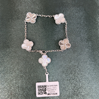 Van cleef bileklik 