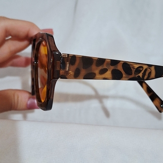 Leopar Desenli Turuncu Camlı Güneş Gözlüğü