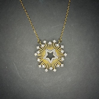 Stella Shine Kolye