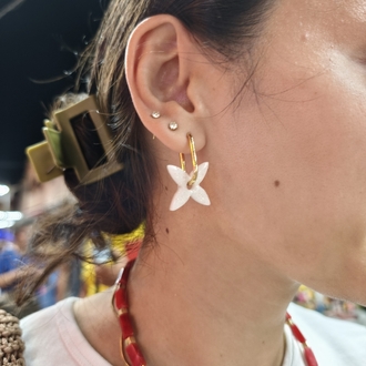 Beyaz glitter Çiçek charm