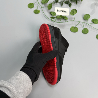 Nike dunk süet siyah kırmızı 