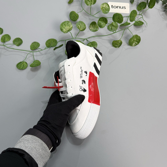 Off-white beyaz 