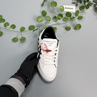 Off-white beyaz 