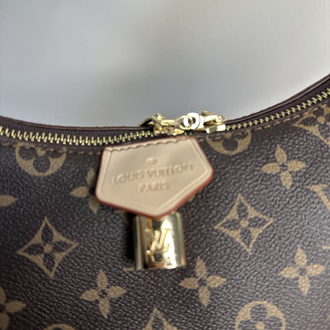 Louis Vuitton büyük çanta
