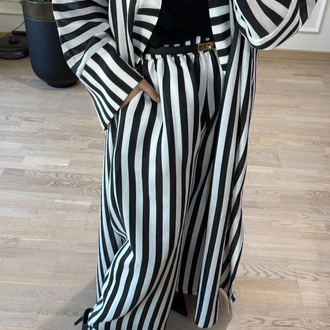 Çizgili abaya takım