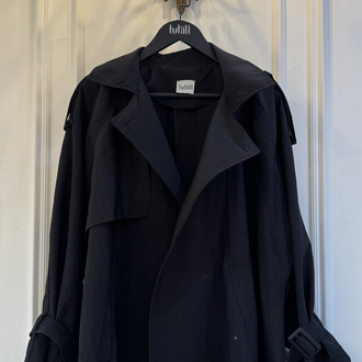 Siyah trench