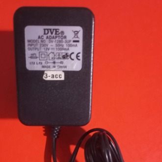 DVE 12 Volt 1 A DC Trafolu Adaptör (Kaliteli , Dayanıklı , Standart uçlu , İkinci El)