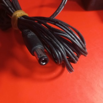 DVE 9 Volt 1 Amper DC Adaptör (Kaliteli ,Standart uçlu , İkinci El)
