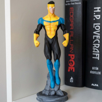 Invincible Figür 