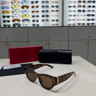 YSL GÜNEŞ GÖZLÜĞÜ 