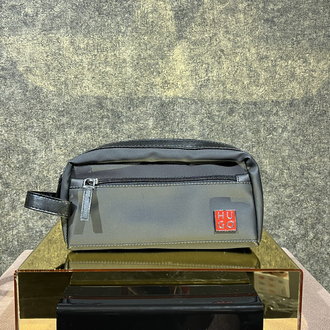 HUGO BOSS EL ÇANTASI