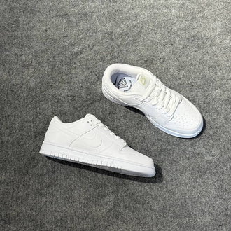 NİKE DUNK LOW BEYAZ