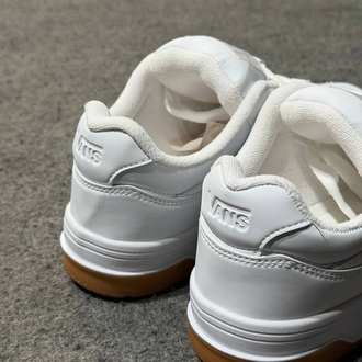 VANS UPLAND BEYAZ