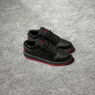NIKE AIR JORDAN 1 LOW RED BLACK