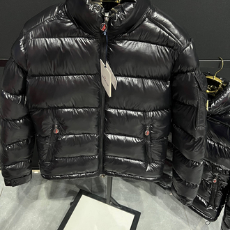 Moncler maya kapüşonlu mont siyah