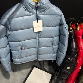 Moncler maya kapüşonlu mont mavi