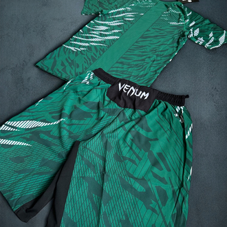 UFC venum yeşil MMA takım