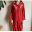 Kırmızı İşlemeli Pijama Takımı