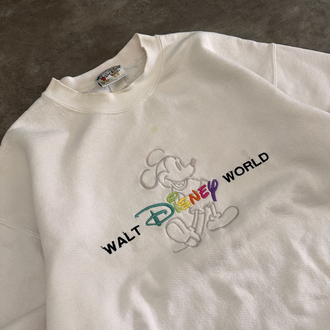 Vintage Walt Disnep World Sweatshirt (M)