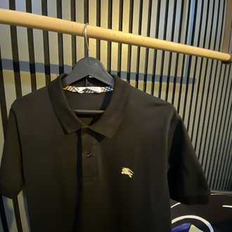 BURBERRY-SİYAH POLO YAKA