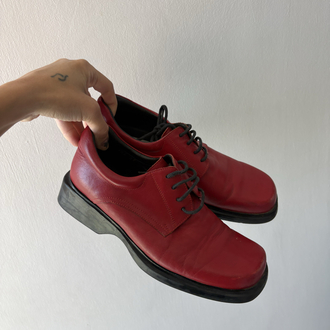 Vintage leather beta shoes