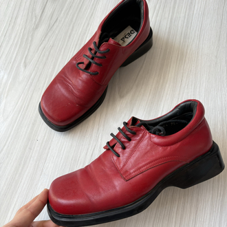 Vintage leather beta shoes