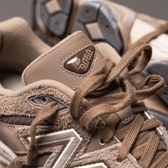 New Balance 9060 “ Mushroom V2 “