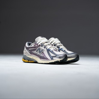 New Balance 1906R Licorice