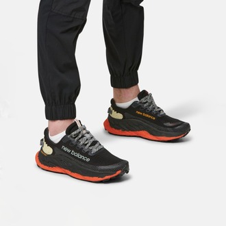New Balance Fresh Foam x More Trail V3