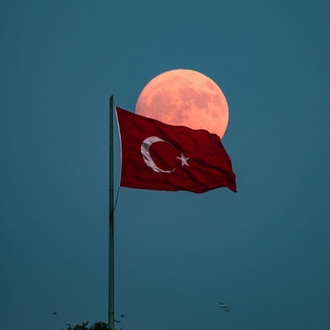 Türk bayrağı posteri