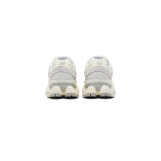 New Balance 9060 - QUARTZ GREY