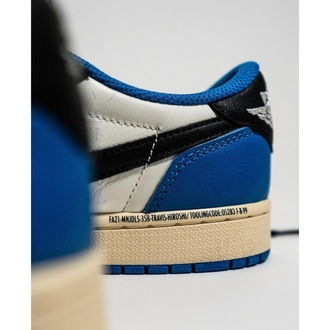 Travis Scott x Fragment x Air Jordan 1 Low