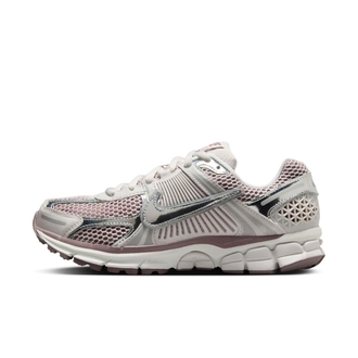 Nike Zoom Vomero 5 'Chrome Platinum Violet'
