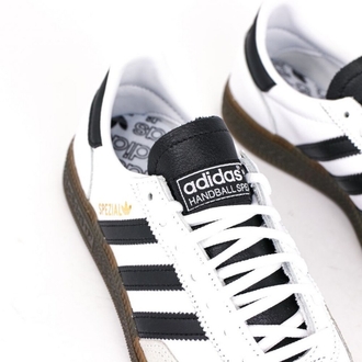 Handball Spezial “White Black”