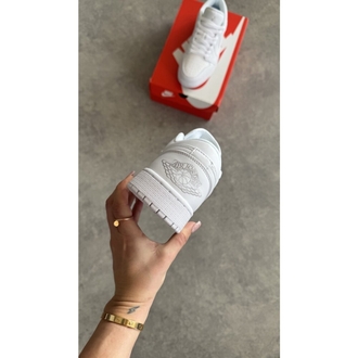 Air Jordan 1 Low