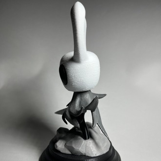 Hollow Knight Figür