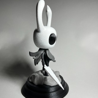 Hollow Knight Figür