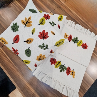 Autumn Punch Runner