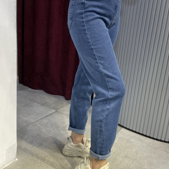 Likralı mavi boyfriend jean 
