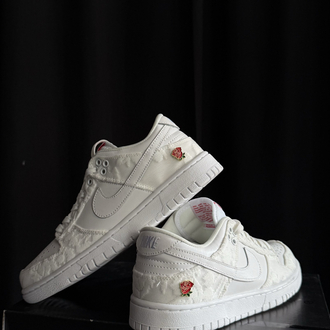 Nike Dunk Low “You Deserve Flowers” 